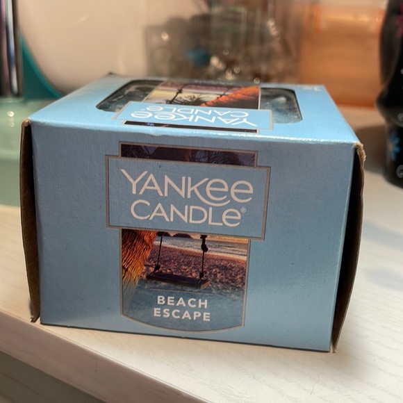 Yankee Candle 🕯 Beach Escape Tealights Pack of 12 🏝 NIB